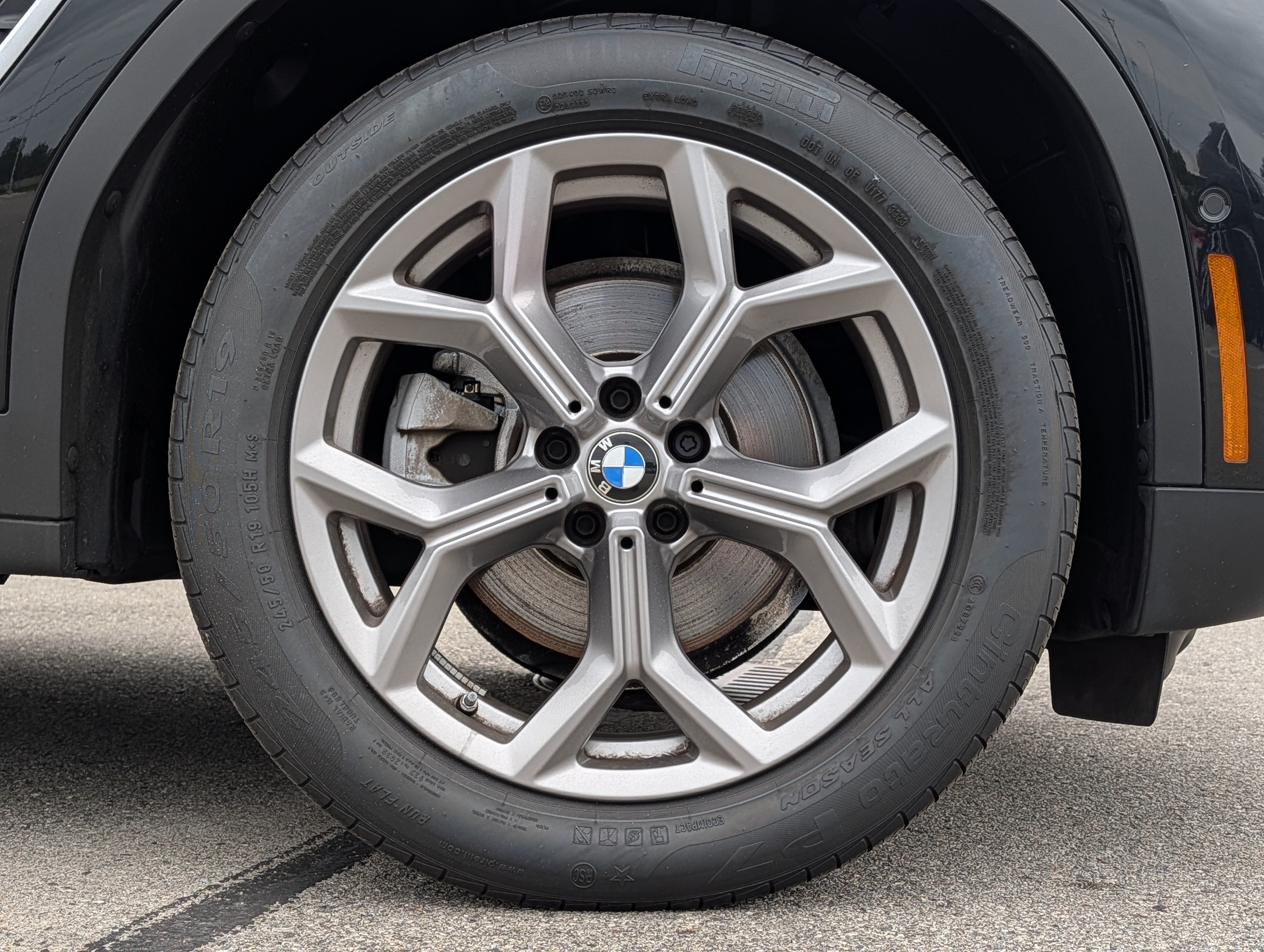 Used 2024 BMW X4 xDrive30i w/ Premium Package AWD/4WD image 11