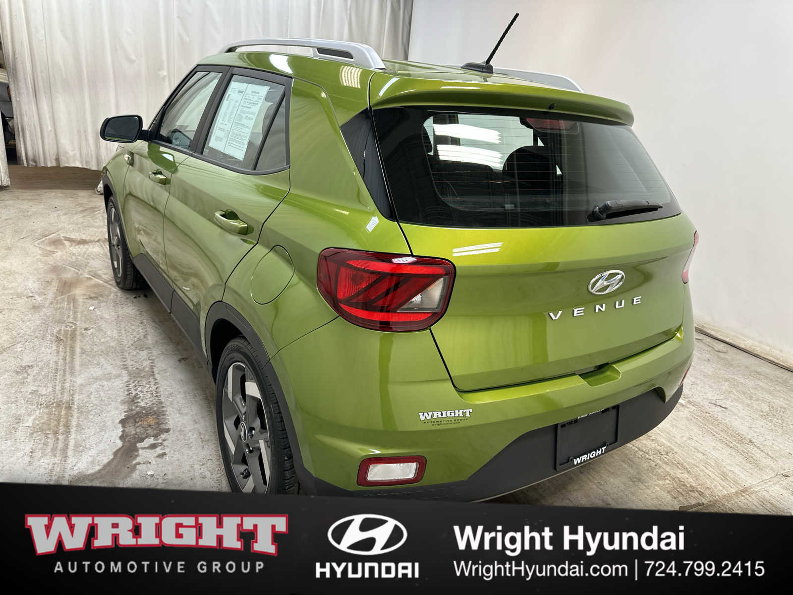 Certified 2023 Hyundai Venue SEL w/ Cargo Package image 4