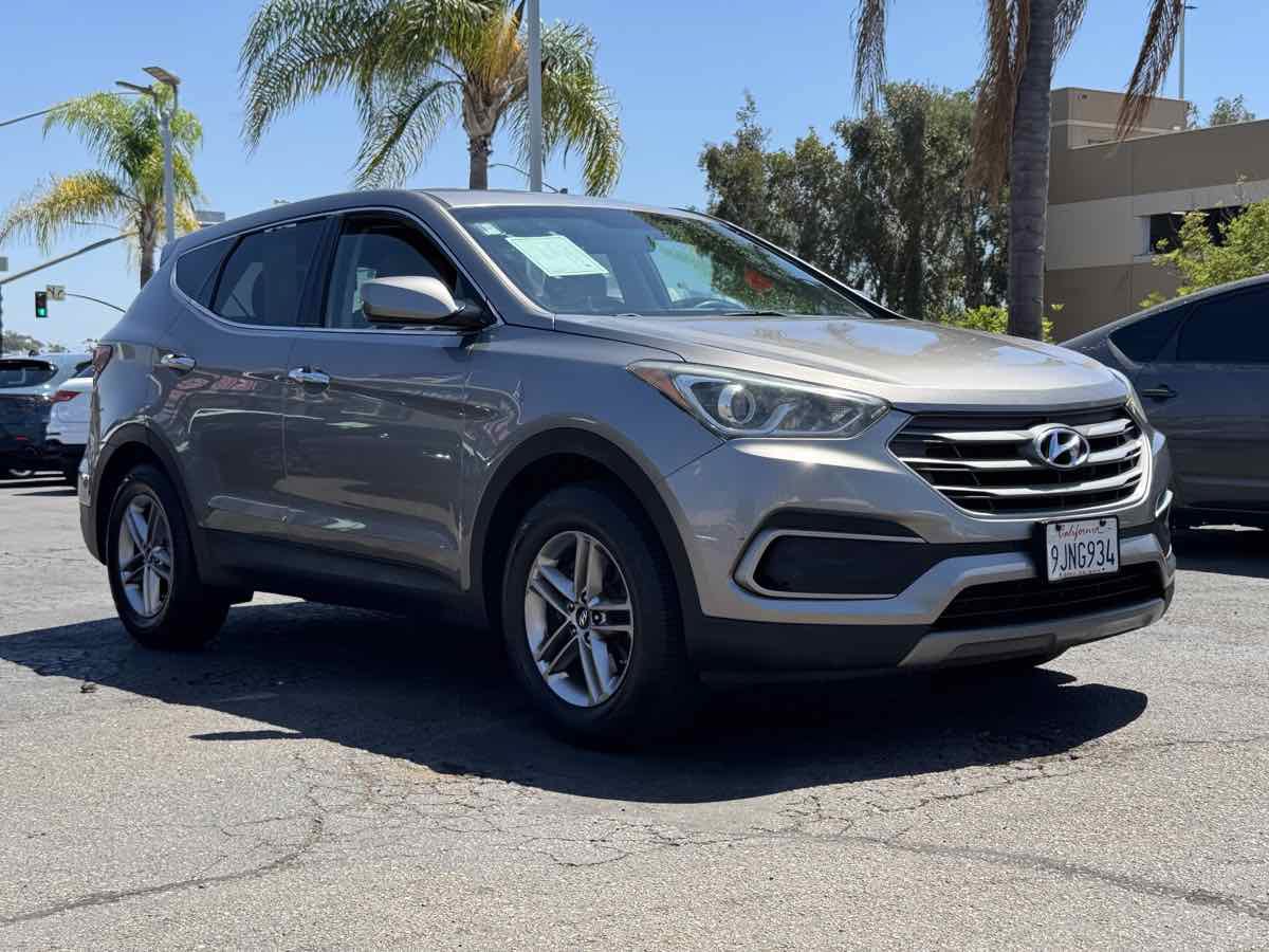 Used 2018 Hyundai Santa Fe Sport FWD image 4