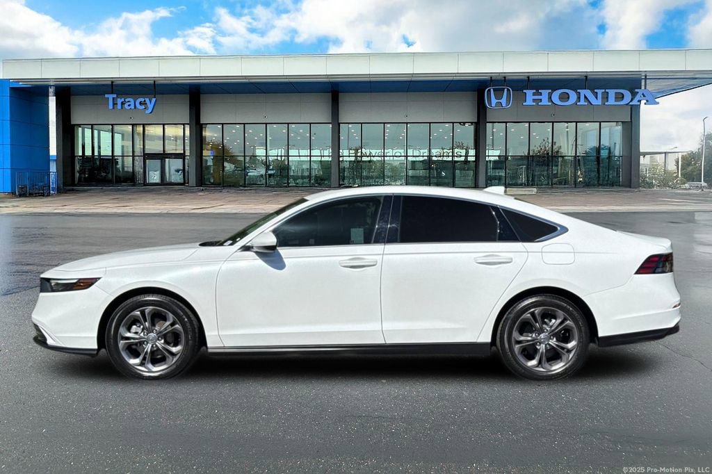 Certified 2024 Honda Accord EX image 12