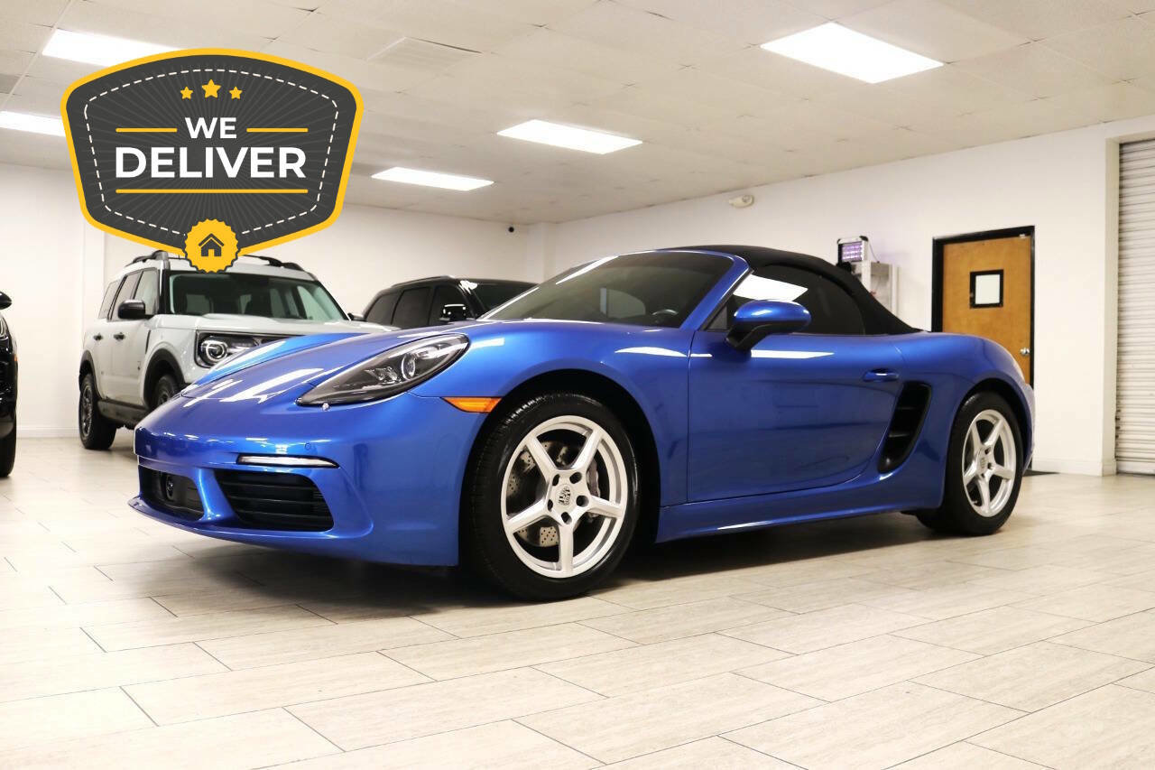 Used 2018 Porsche 718 Boxster RWD image 2