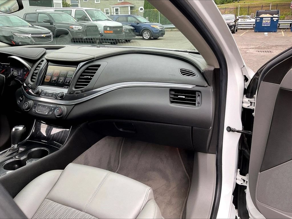 Used 2019 Chevrolet Impala LS FWD image 13