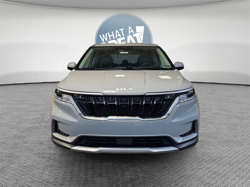 Certified 2024 Kia Carnival EX image 9