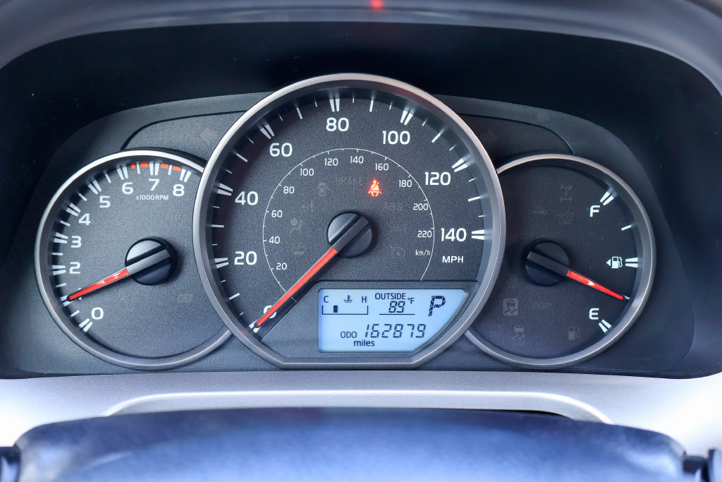 Used 2016 Toyota RAV4 LE FWD image 13