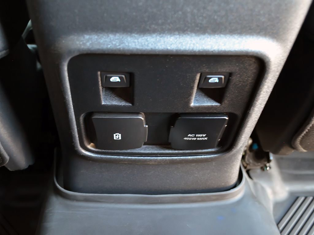 Used 2022 Ford Bronco Black Diamond image 34