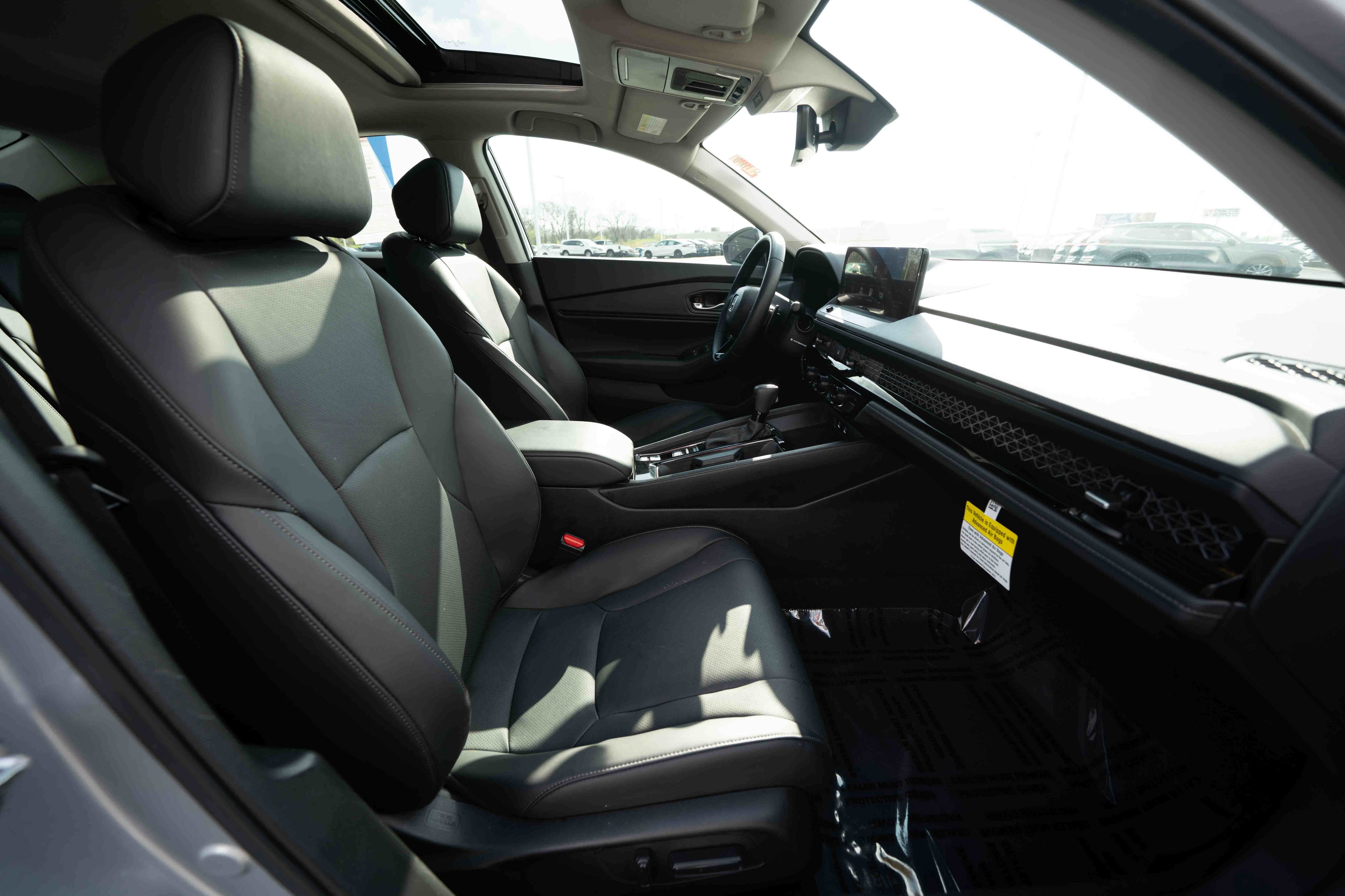 Certified 2025 Honda Accord EX-L image 26