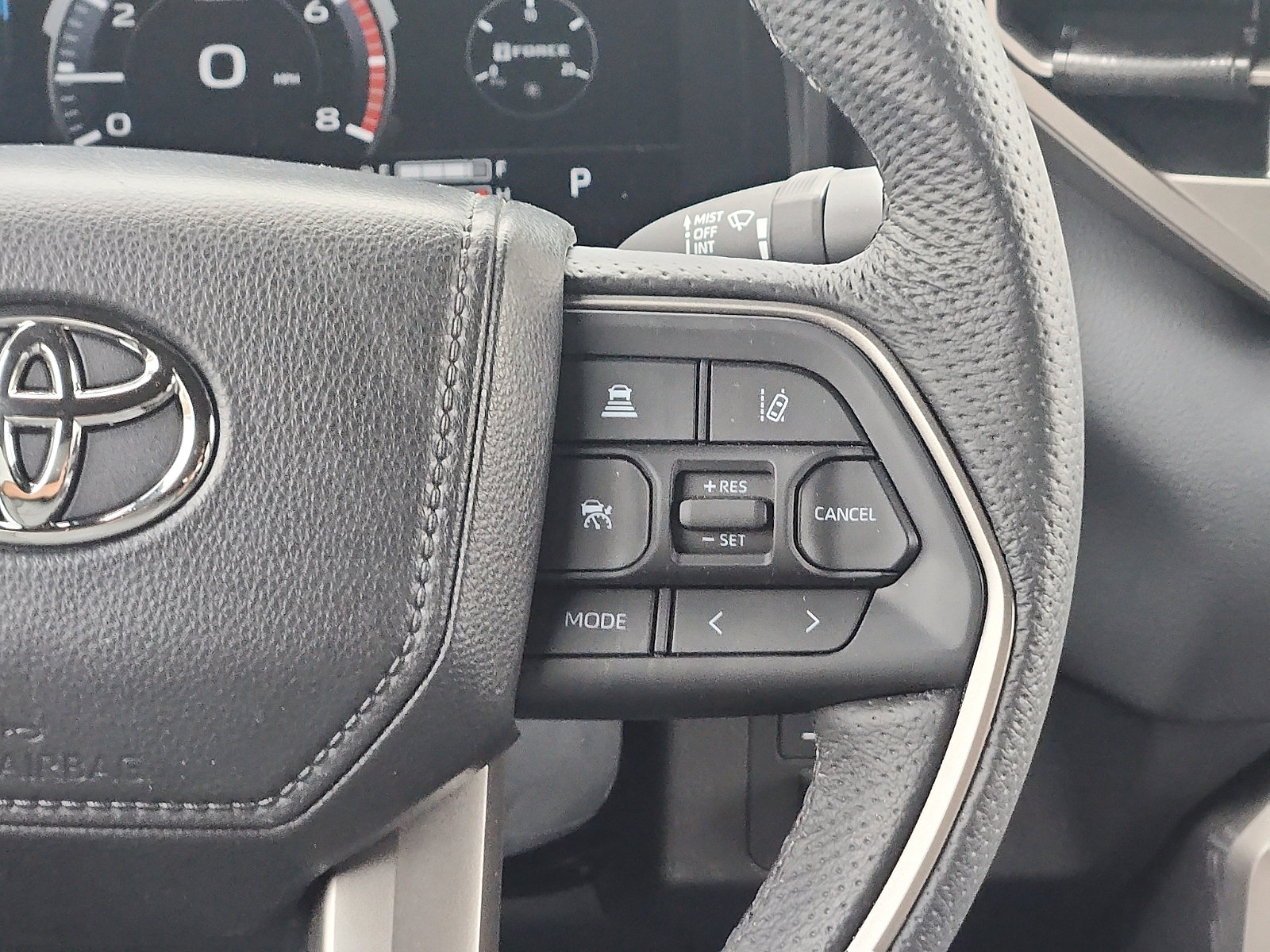 Used 2026 Toyota Tundra Limited AWD/4WD image 15