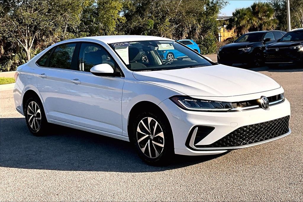 Certified 2025 Volkswagen Jetta S image 2