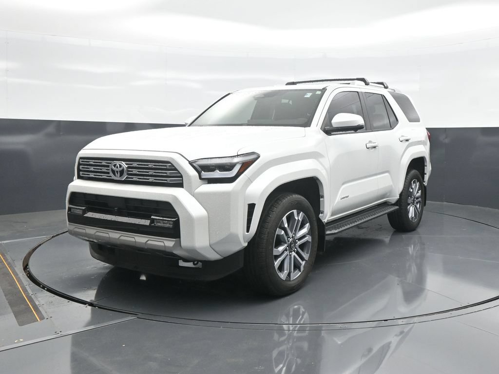 Used 2025 Toyota 4Runner Limited AWD/4WD image 3