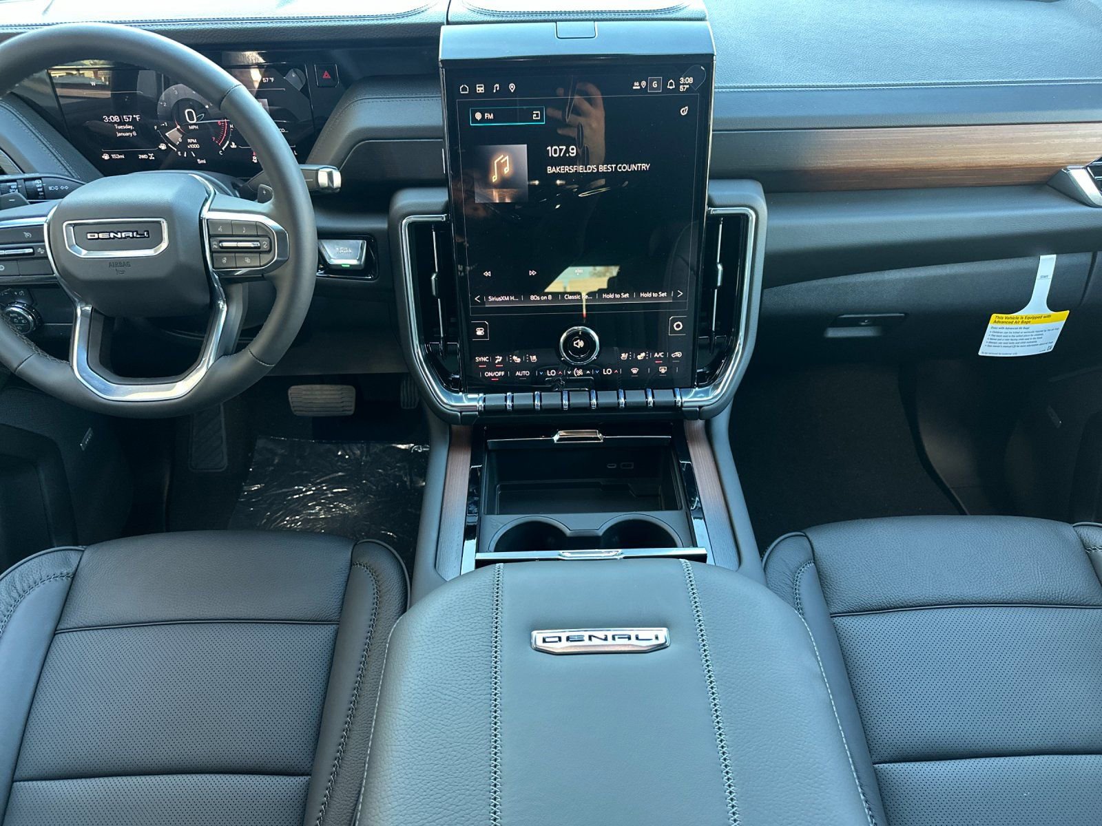 New 2026 GMC Yukon XL Denali w/ Sun & Power Step Package AWD/4WD image 13