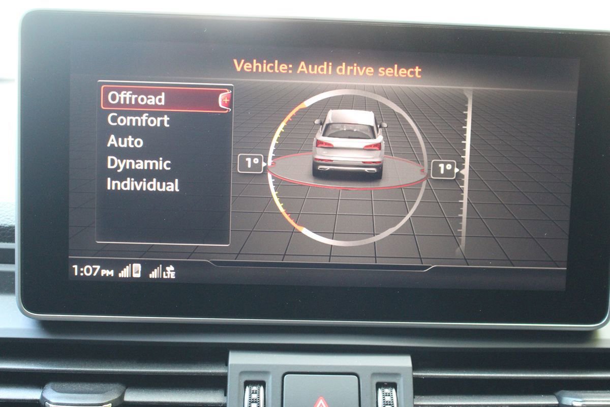 Used 2018 Audi SQ5 Prestige w/ Prestige Package AWD/4WD image 43