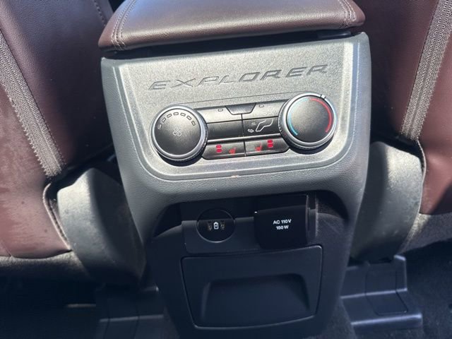 Used 2025 Ford Explorer Platinum w/ LUX Leather Package AWD/4WD image 12