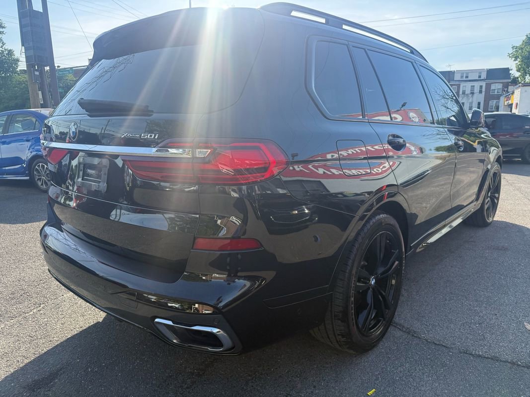 Used 2019 BMW X7 xDrive50i w/ M Sport Package AWD/4WD image 5