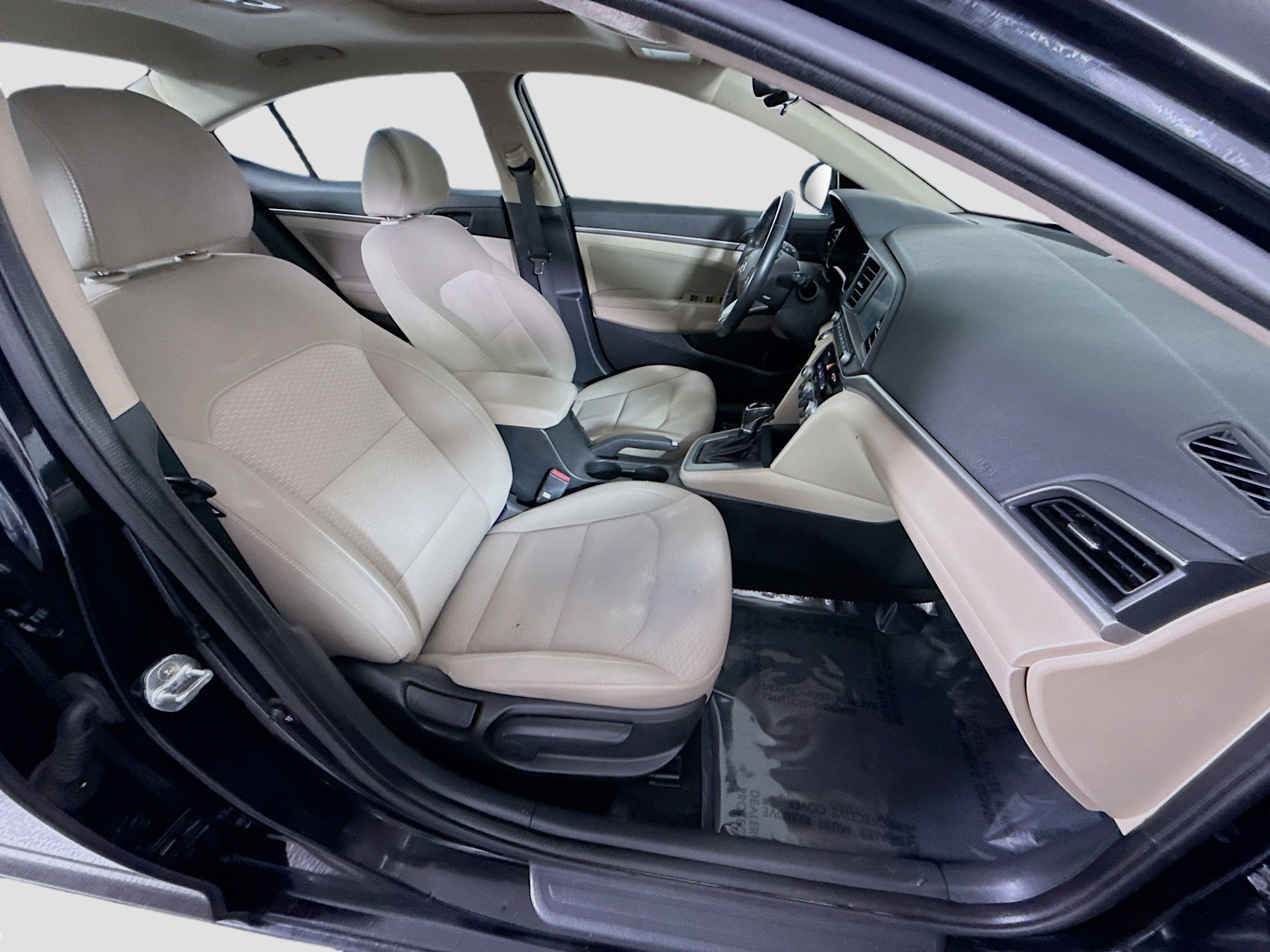 Used 2019 Hyundai Elantra Value Edition FWD image 29