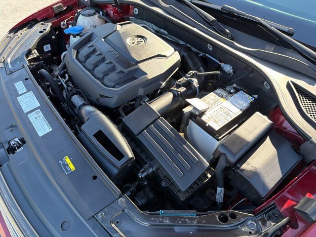 Used 2018 Volkswagen Passat 2.0T SE FWD image 34