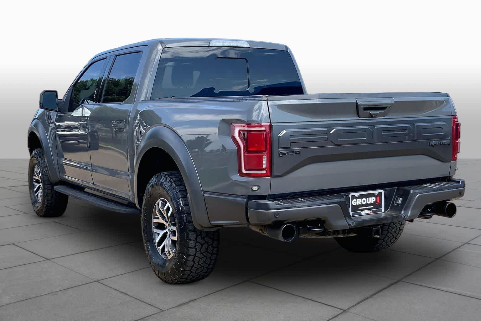 Used 2018 Ford F150 Raptor w/ Equipment Group 802A Luxury AWD/4WD image 12