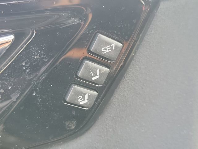 Used 2025 Subaru Forester Touring AWD/4WD image 26