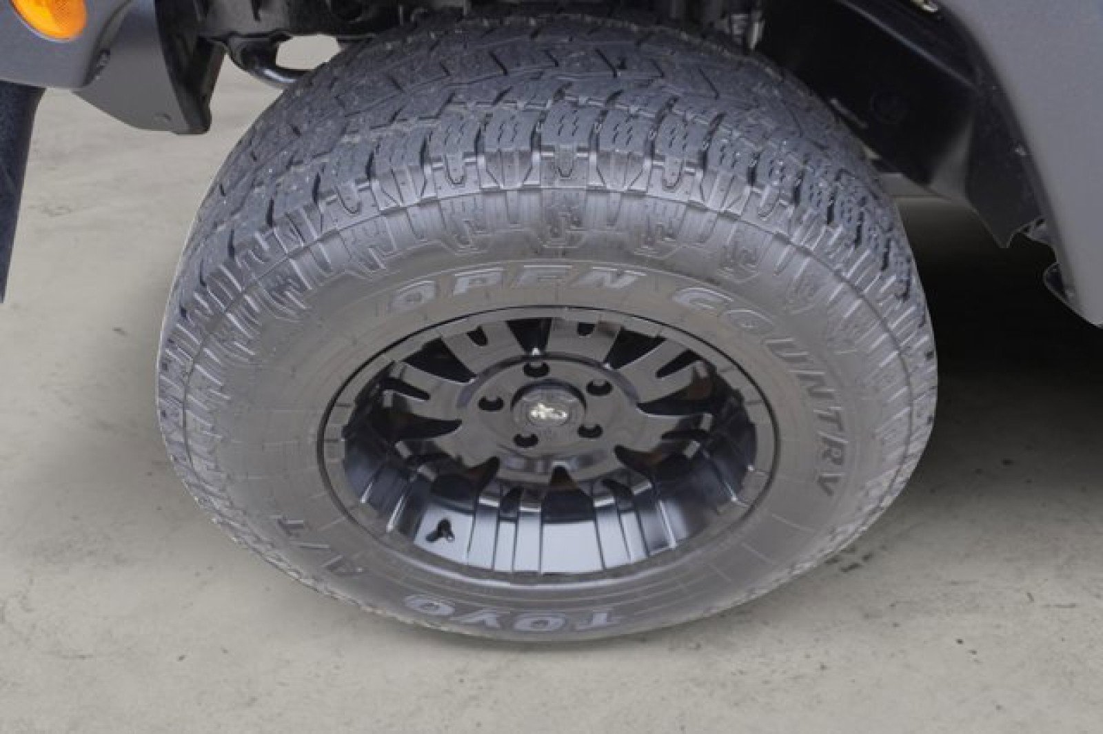 Used 2017 Jeep Wrangler Unlimited Sport image 10