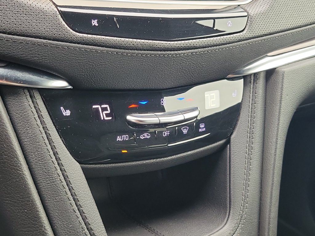 Used 2022 Cadillac XT5 Luxury AWD/4WD image 24