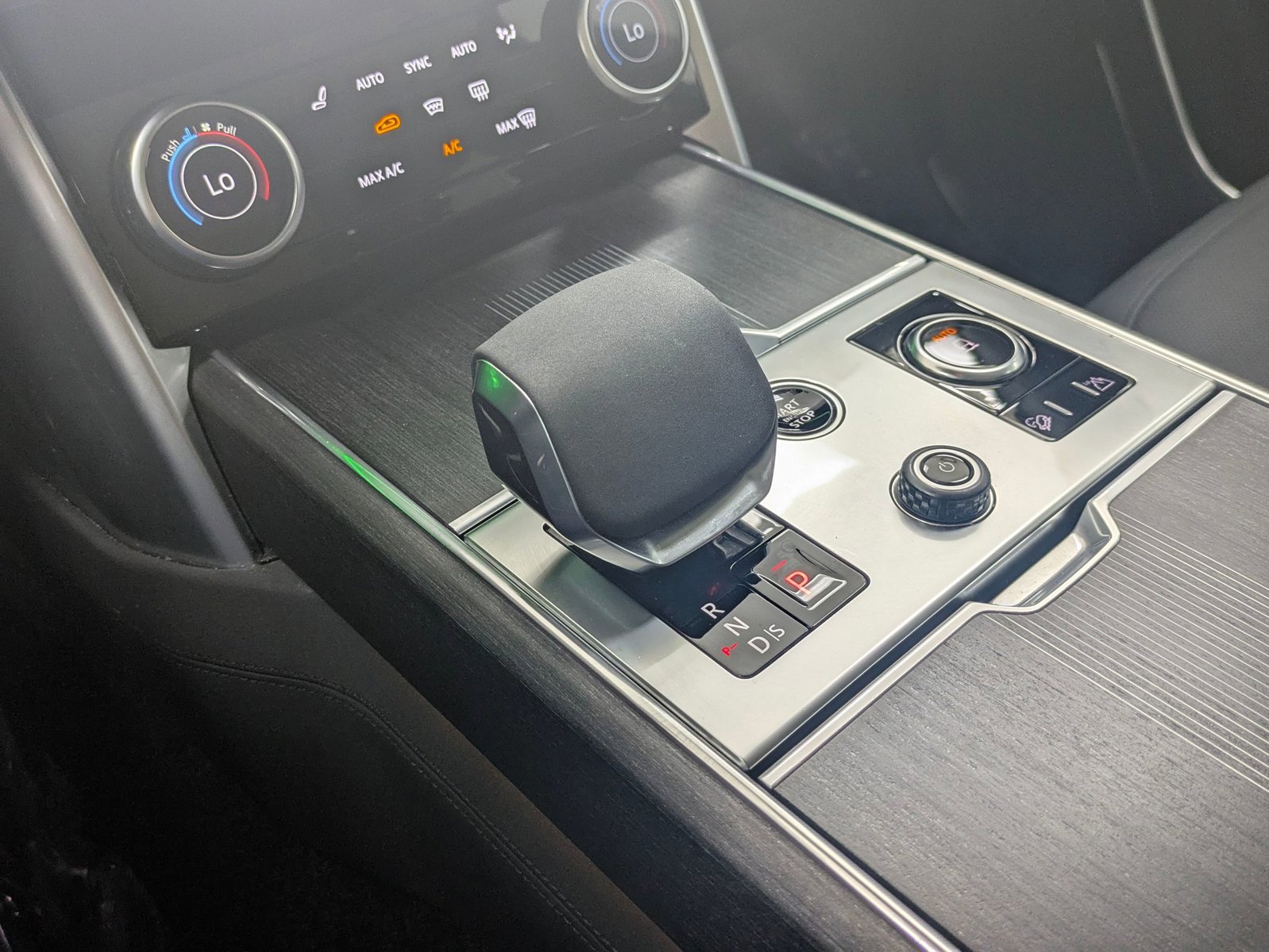 Used 2023 Land Rover Range Rover First Edition AWD/4WD image 13