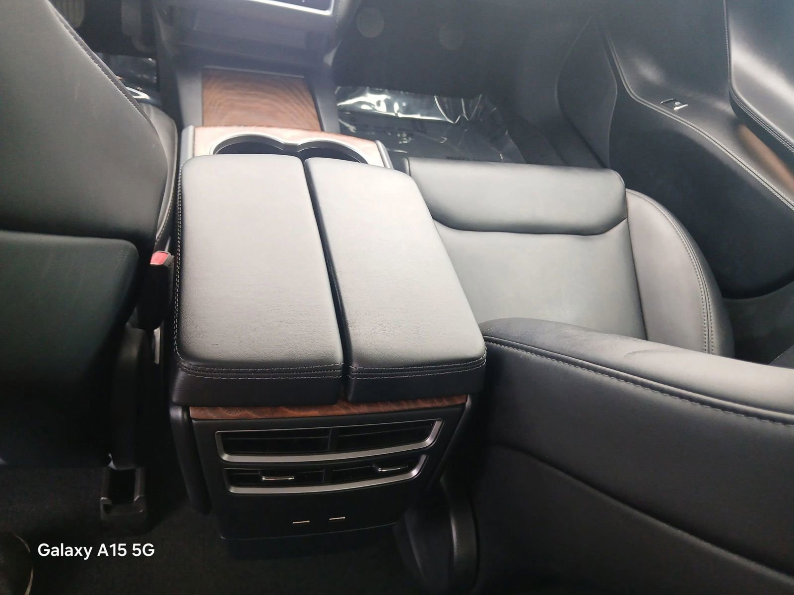 Used 2021 Tesla Model S Long Range Plus image 27