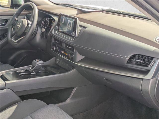 Used 2023 Nissan Rogue SV image 20