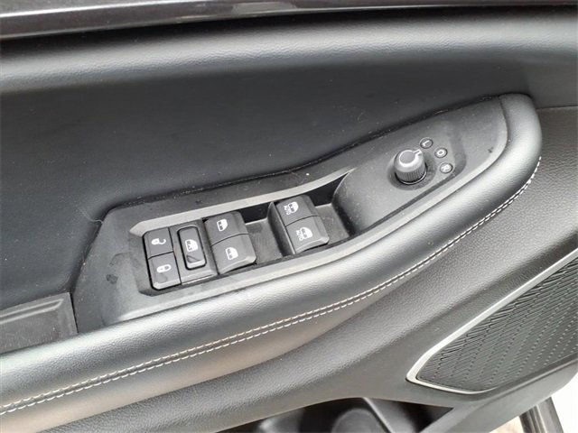 Used 2021 Jeep Grand Cherokee L Laredo image 13