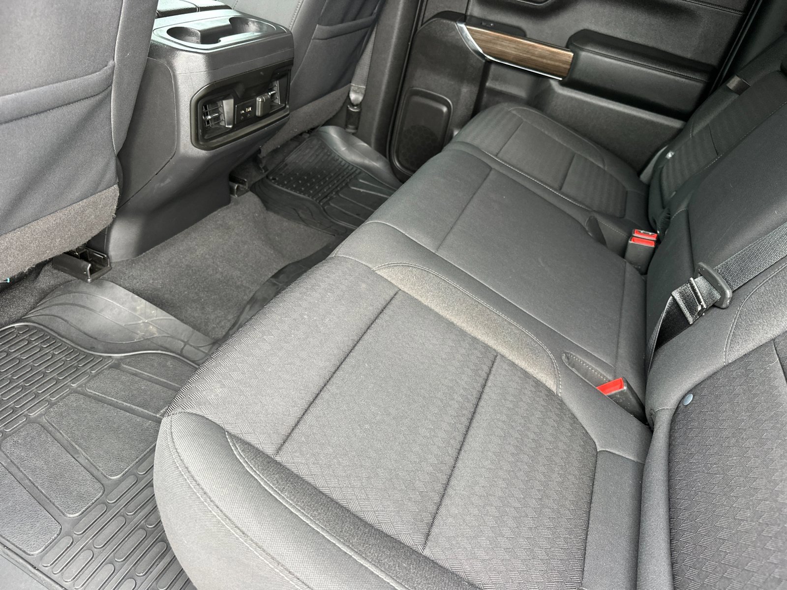 Used 2020 Chevrolet Silverado 1500 RST image 13