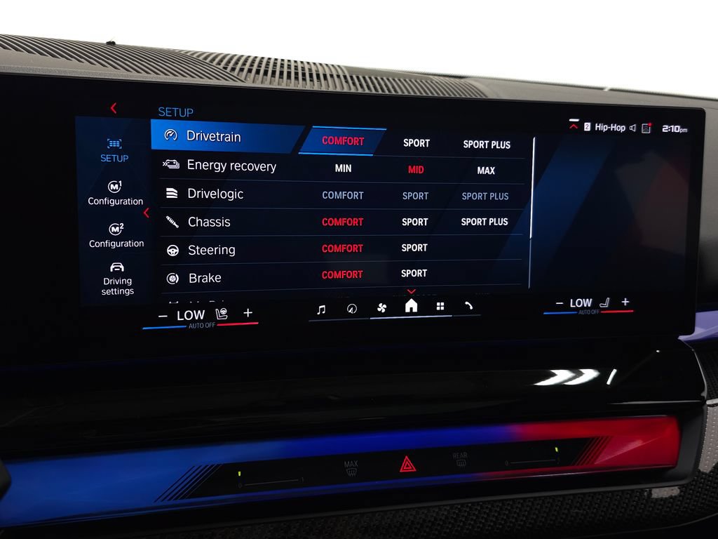 Used 2026 BMW M5 Touring AWD/4WD image 32
