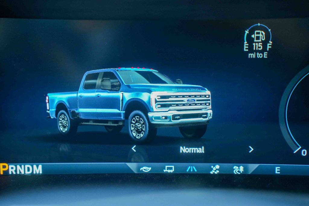 Used 2023 Ford F450 Lariat w/ FX4 Off-Road Package AWD/4WD image 36