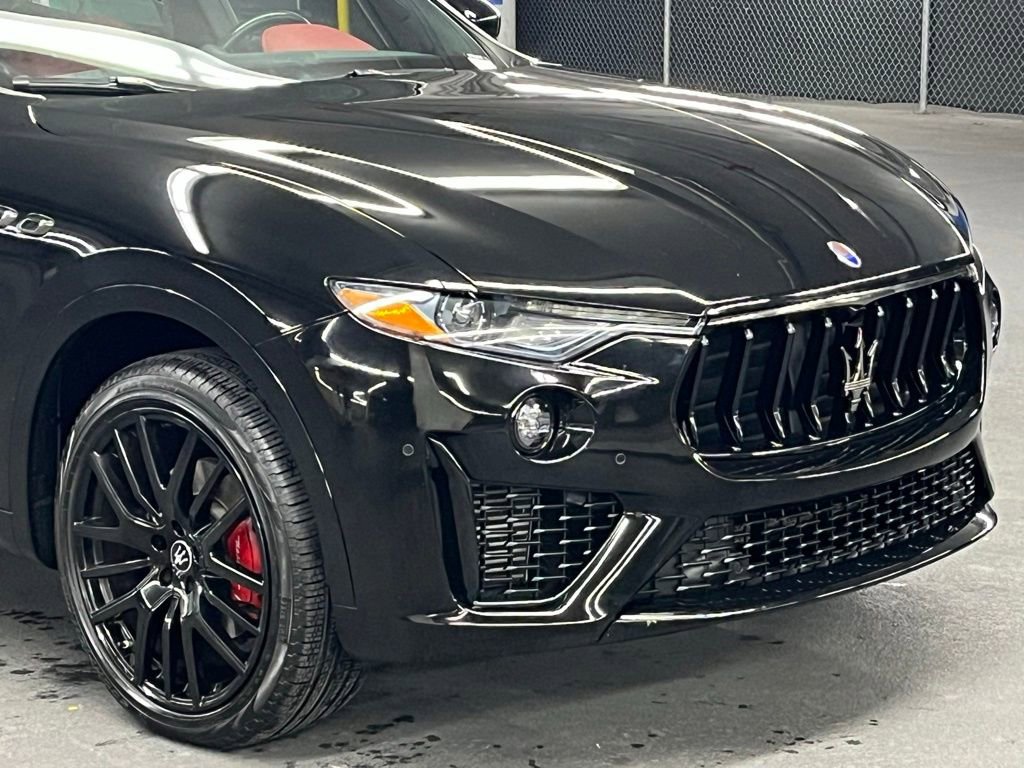 Used 2021 Maserati Levante image 41