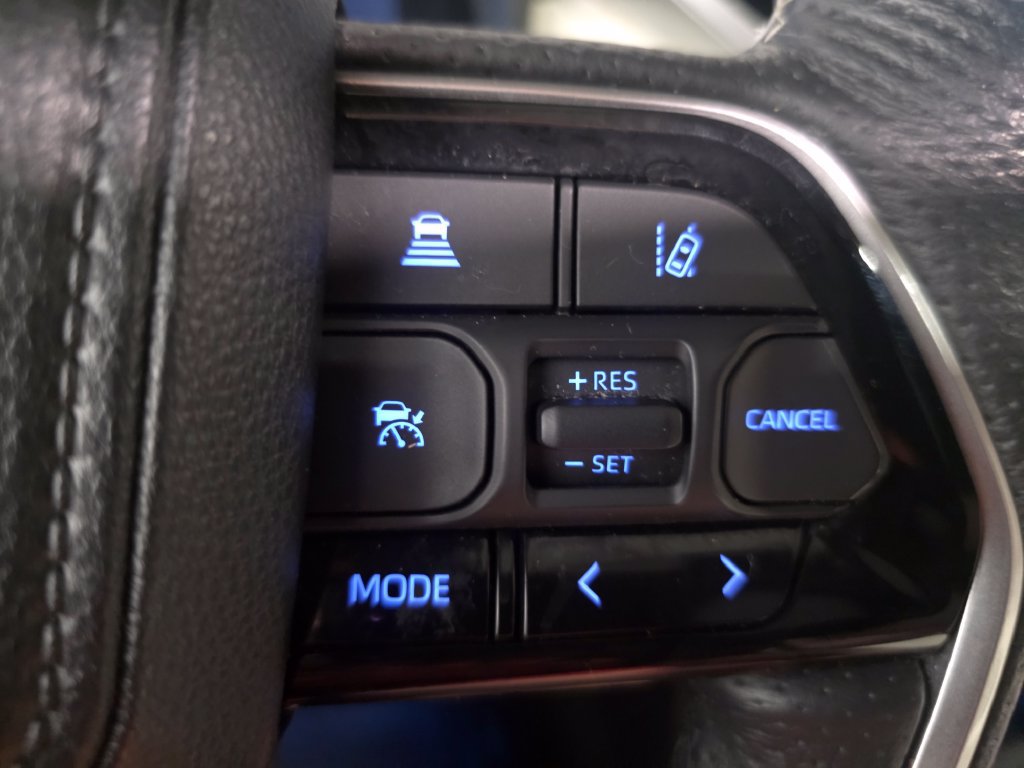 Used 2024 Toyota Sequoia Capstone AWD/4WD image 21