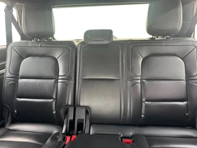 Used 2023 Lincoln Navigator L Reserve AWD/4WD image 19