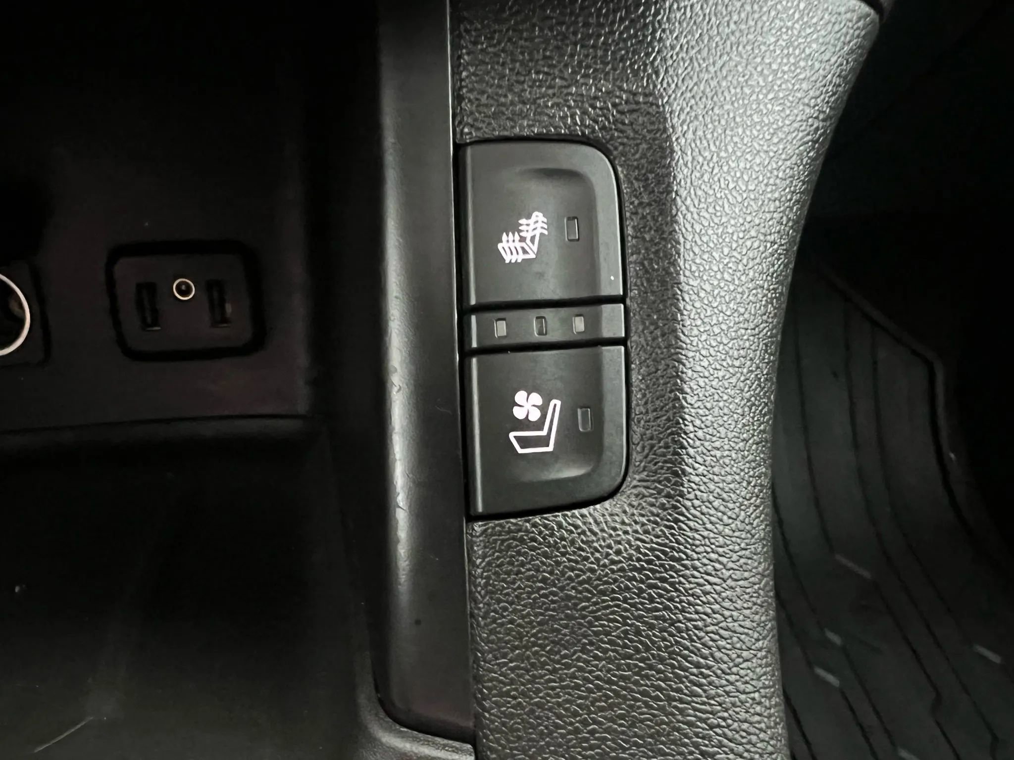 Used 2017 GMC Acadia Denali image 62