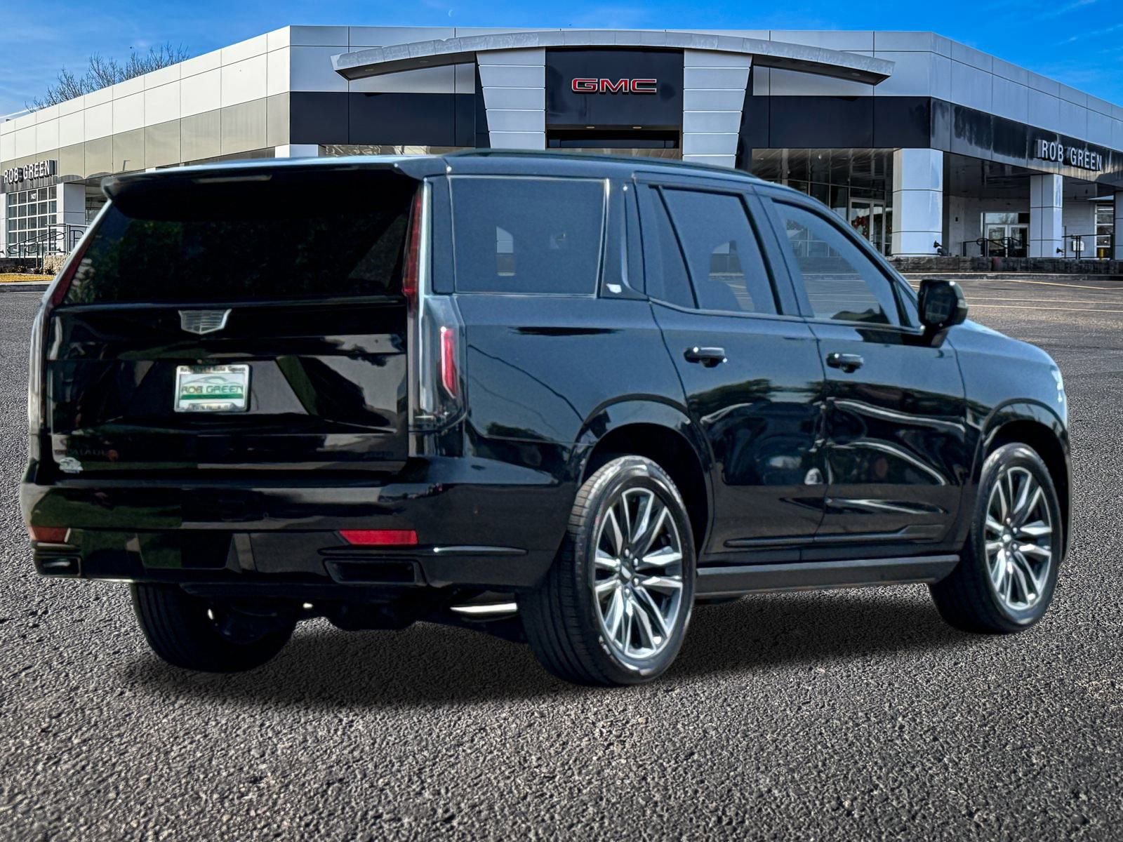 Used 2021 Cadillac Escalade Sport Platinum image 3