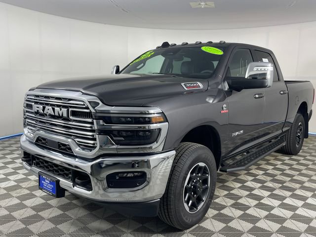 Used 2025 RAM 3500 Laramie w/ Towing Technology Group AWD/4WD image 1