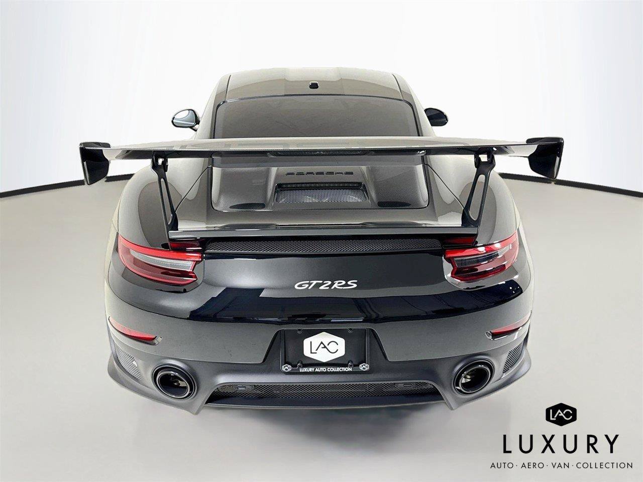 Used 2018 Porsche 911 GT2 RS RWD image 6