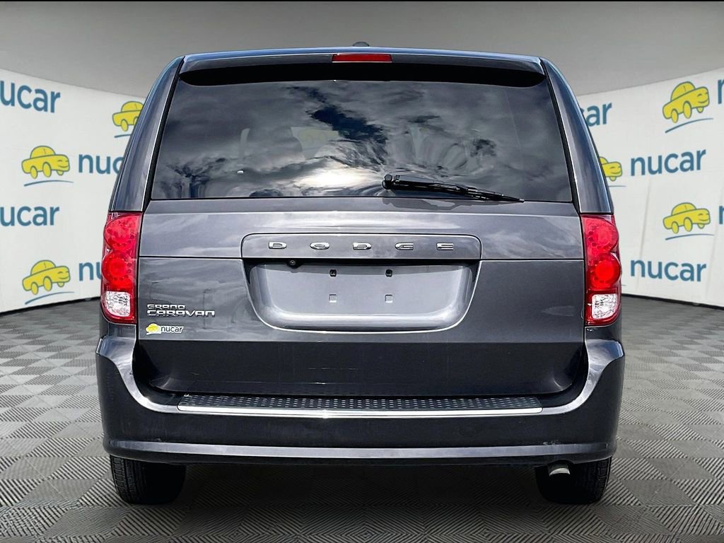 Used 2019 Dodge Grand Caravan SE w/ UConnect Hands-Free Group FWD image 5