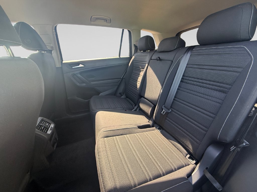 Used 2024 Volkswagen Tiguan S AWD/4WD image 38