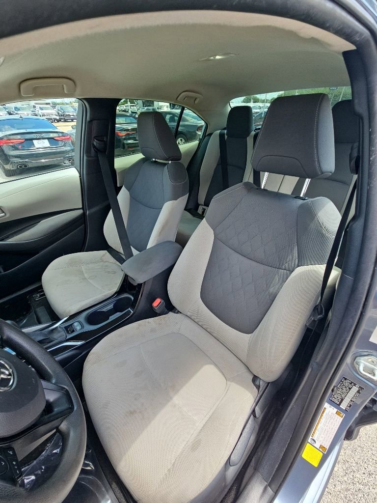 Used 2021 Toyota Corolla LE FWD image 17