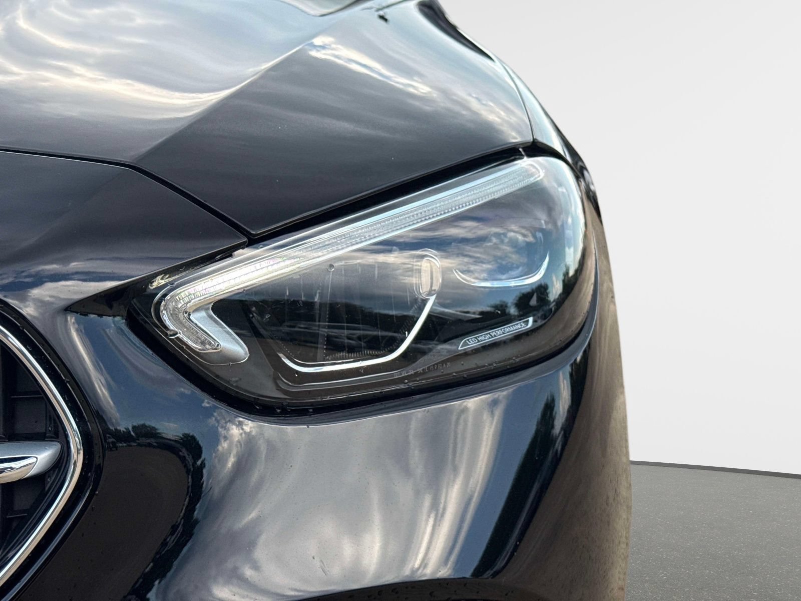 Used 2022 Mercedes-Benz C 300 Sedan image 9