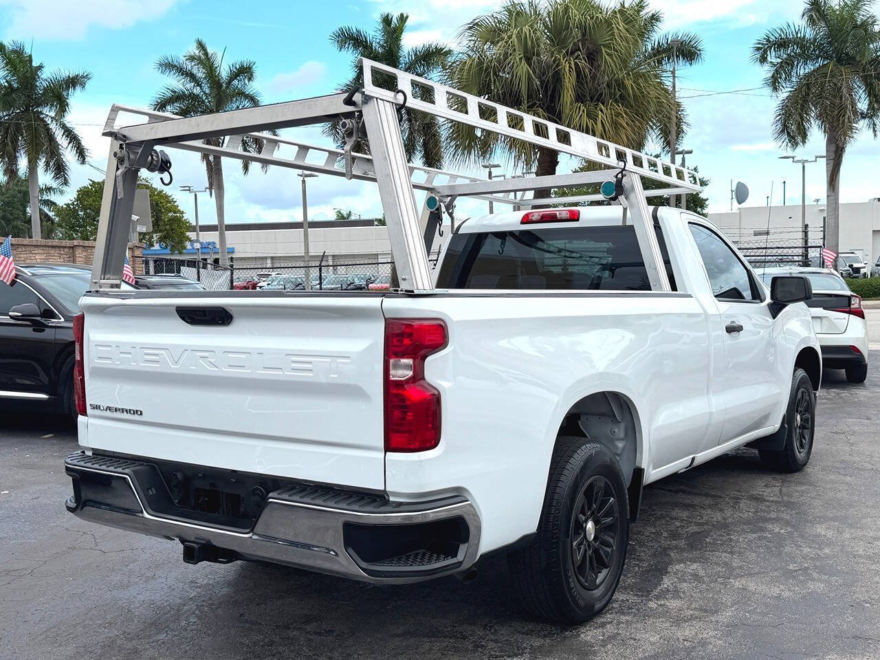 Used 2022 Chevrolet Silverado 1500 W/T RWD image 18
