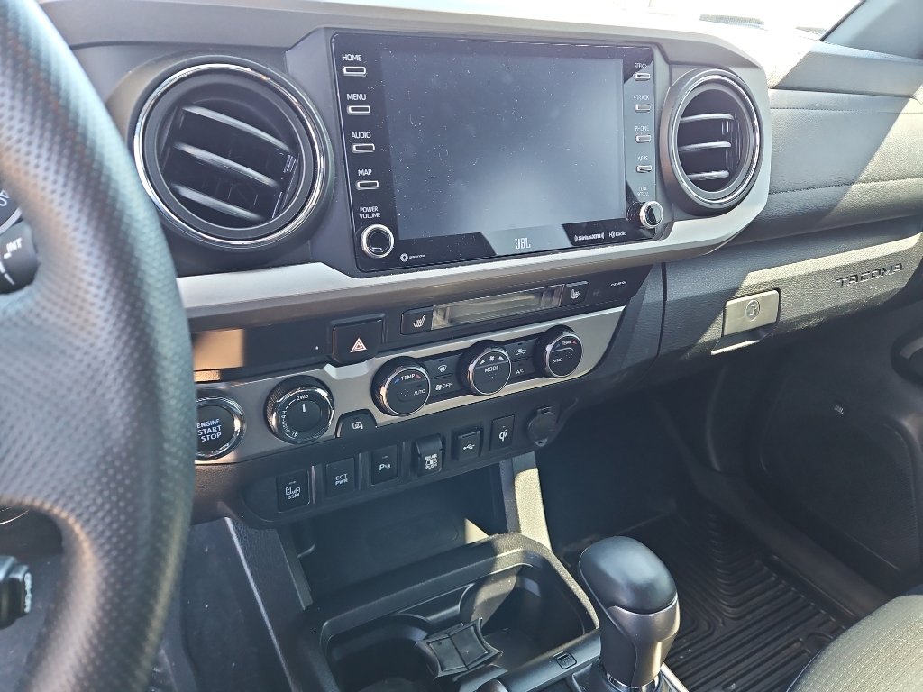 Used 2021 Toyota Tacoma Limited image 12