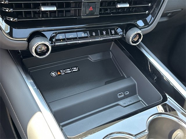 New 2025 Chevrolet Tahoe High Country image 23