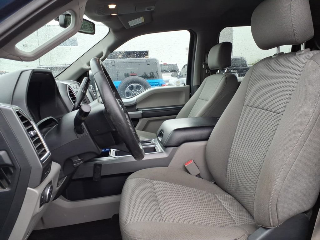 Used 2017 Ford F150 XLT w/ Equipment Group 302A Luxury AWD/4WD image 16