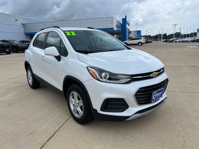 Certified 2022 Chevrolet Trax LT w/ LT Convenience Package AWD/4WD image 7
