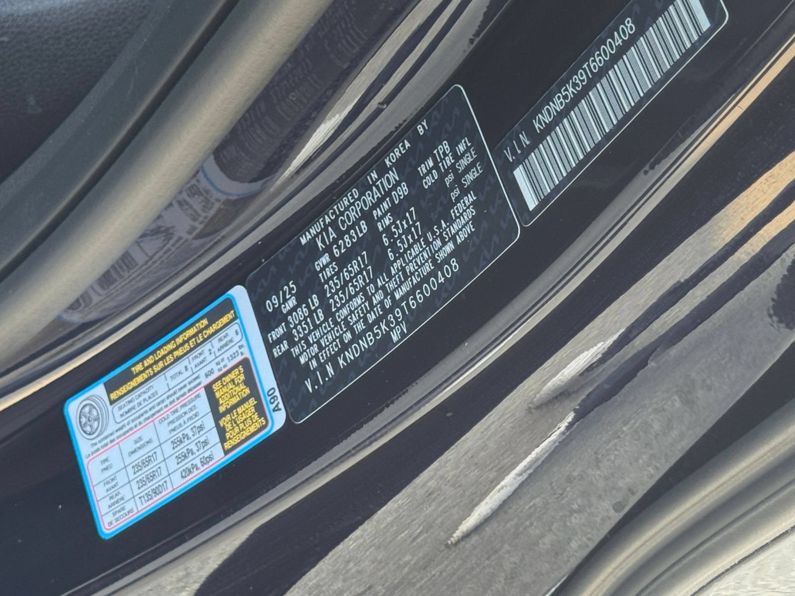 Used 2026 Kia Carnival FWD image 31
