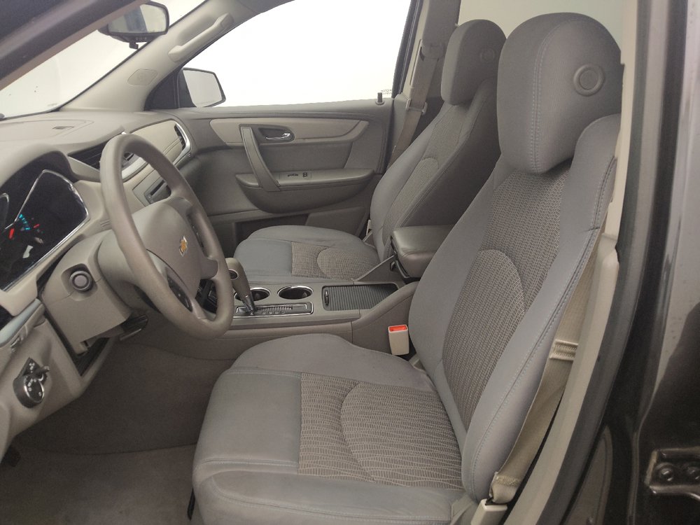 Used 2015 Chevrolet Traverse LS FWD image 17