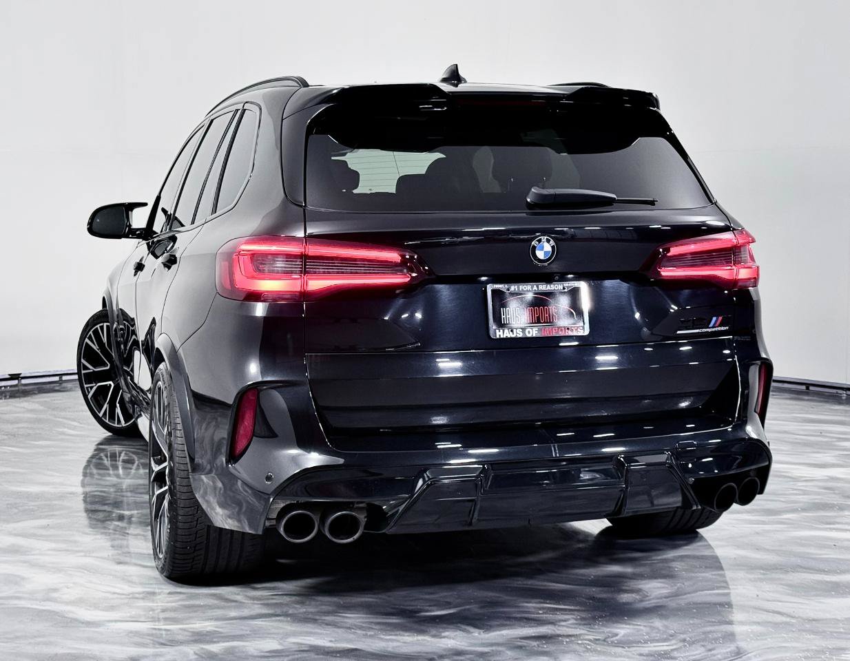 Used 2020 BMW X5 M Competition w/ Executive Package AWD/4WD image 9