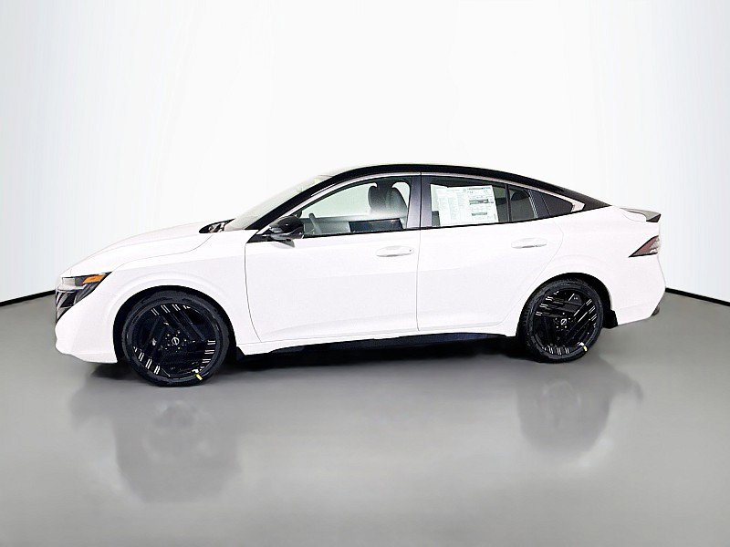 New 2026 Nissan Sentra SR w/ SR Premium Package FWD image 4